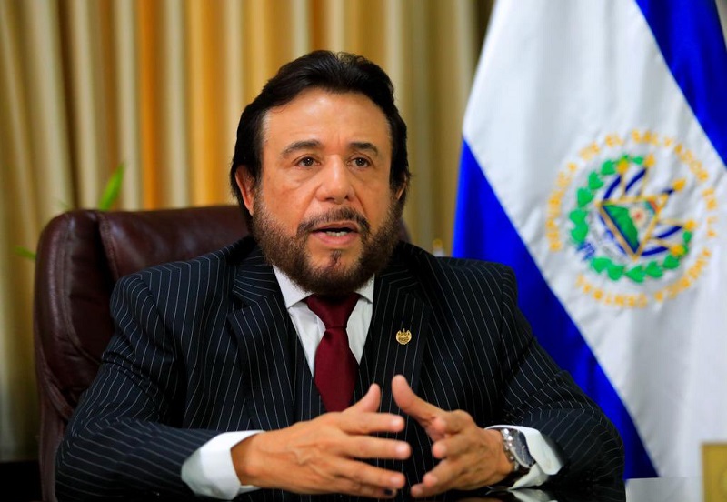 Vicepresidente de El Salvador llega al país para reunirse con el
