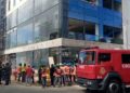 Reportan un muerto y cuatro heridos al caer de un andamio en edificio en construcción