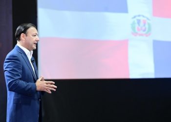 Abel Martínez opina proyecto de ley sobre el DNI es inconstitucional