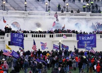 3 años después del asalto al Capitolio, «EEUU está en un estado de guerra civil fría»