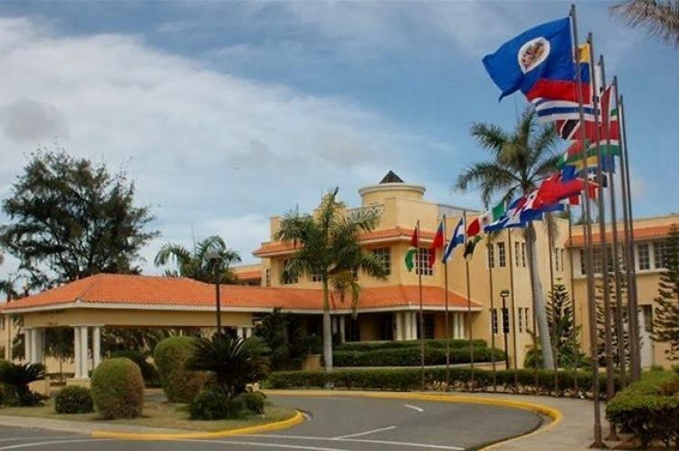 No hay dominicano afectado por violencia Ecuador