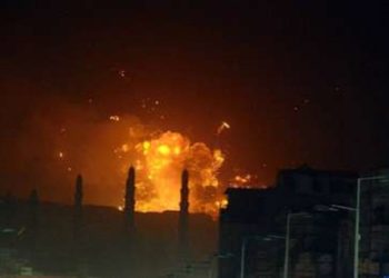 EE.UU. y el Reino Unido bombardean las posiciones de los hutíes en Yemen