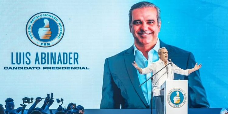 Abinader llama a los perremeísta a salir a las calles para ganar las elecciones de febrero