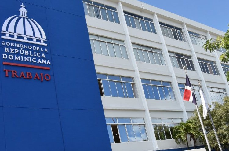 Ministerio de Trabajo reitera feriado Día de La Altagracia no se cambia