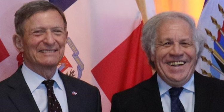 República Dominicana y la OEA firman acuerdo para observación electoral en elecciones de este año