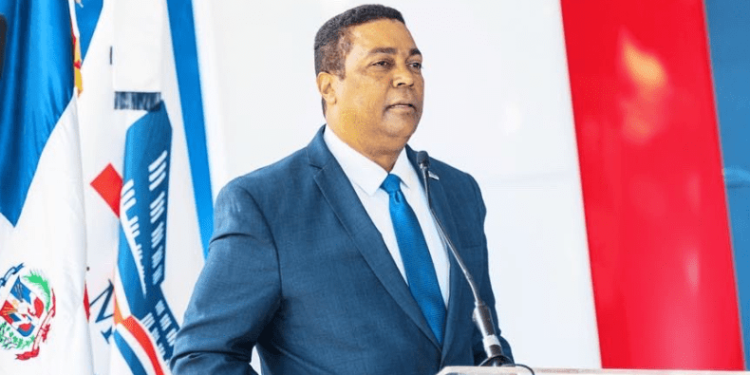 Presidente de la Liga Municipal llama a candidatos retirar propaganda política de espacios públicos