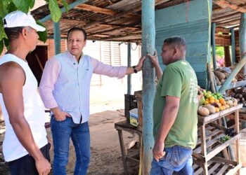 Abel Martínez publica vídeo con ciudadanos para refutar el pasado discurso del presidente Abinader