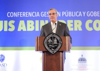 Abinader asevera que su gobierno está comprometido con la construcción de un Estado moderno y eficiente