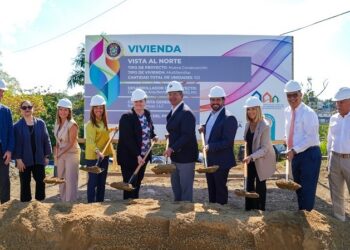 Gobernador Pierluisi anuncia inversión millonaria para desarrollo de vivienda en Guaynabo