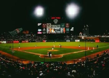 ¿Es Raúl Mondesí un astro del baseball?