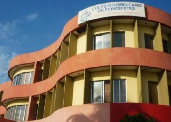 Colegio de Periodistas destaca participación y orden en el proceso electoral