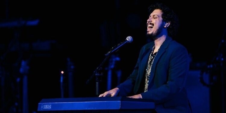 Diego Jaar estrena a ritmo de bolero moderno su sencillo «Moriviví»