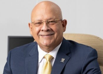 Ombudsman alerta de que Puerto Rico atraviesa una etapa de fatiga institucional