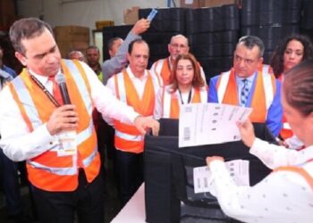JCE inicia elaboración de 16.851 kits electorales para elecciones municipales