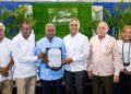 Gobierno entrega 990 títulos de propiedad en el municipio Consuelo