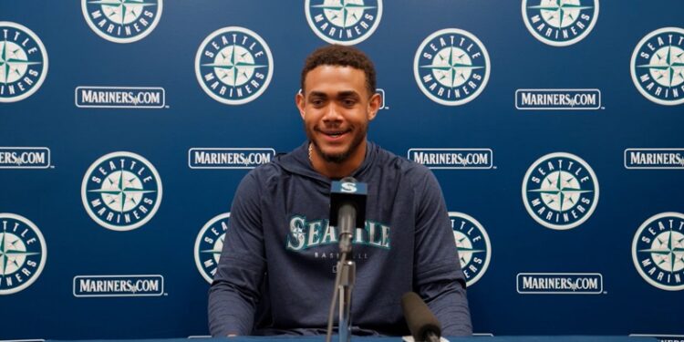 Julio listo para dejar atrás la “maldición de segundo año” en Seattle