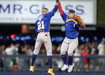 La Guaira derrota al Licey por primera vez en 41 años