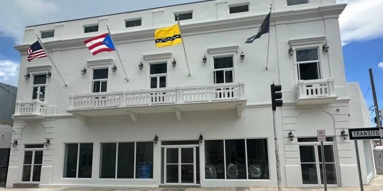 Piden audiencias públicas para analizar «moratoria» a escuelas charter