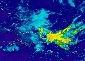Nublados con aguaceros, tronadas y ráfagas de viento en varias regiones del país