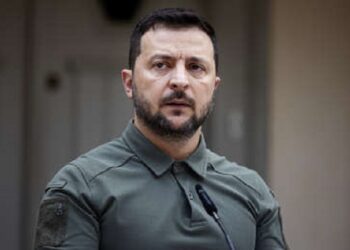 Zelenski nombra un nuevo comandante en jefe del Ejército de Ucrania
