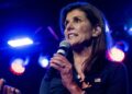Nikki Haley se rinde, allanando el camino a Trump
