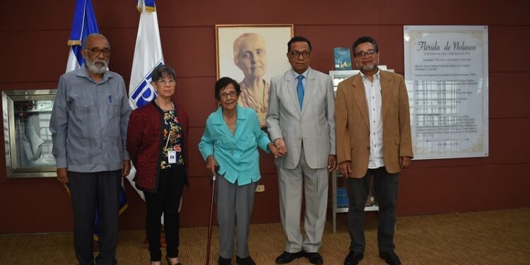 Biblioteca Henríquez Ureña bautiza salón con el nombre de educadora Flérida de Nolasco