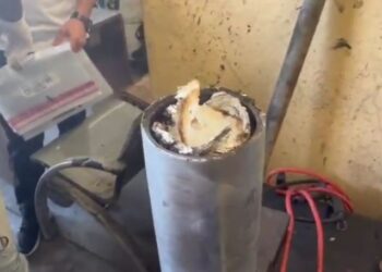 Frustra envío de cocaína a EE.UU. en latas de leche y pieza de vehículo