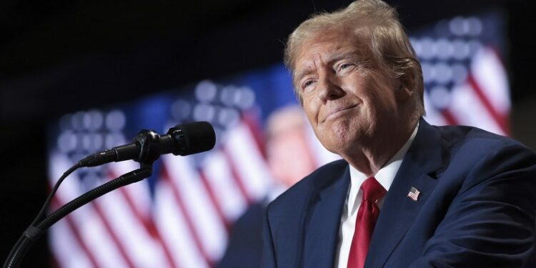 Unánime decisión de la Corte Suprema allana el camino de Trump para las presidenciales