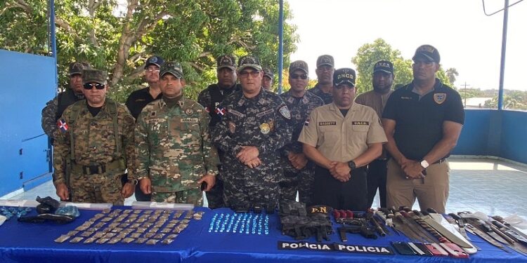 Autoridades ocupan drogas, armas de fuego y artesanales en «Operación Relámpago»