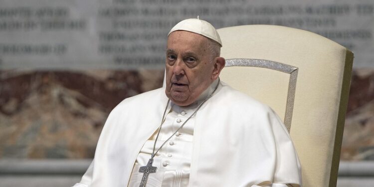 «No llevar el país al suicidio»: El papa Francisco apoya que Ucrania se rinda