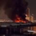 Incendio tras el tiroteo masivo en la sala de conciertos en Moscú