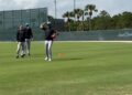 Alcántara hace tiros por primera vez cinco meses después de la Tommy John
