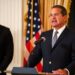 Gobernador afianza lazos con el Tesoro Federal para evitar lavado de dinero en Puerto Rico