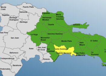 El COE coloca 17 provincias en alerta por lluvias