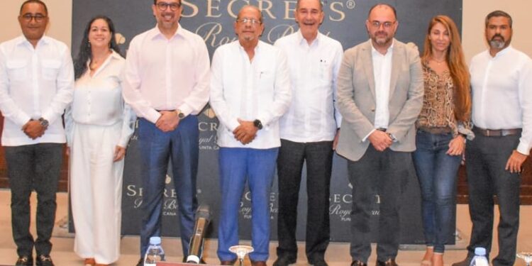 Mescyt impactará más de 70,000 colaboradores del sector turístico a través del Programa Inglés para la empleabilidad