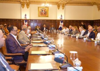 Abinader  encabeza Consejo de Gobierno donde abordaron temas sobre el crecimiento de la economía