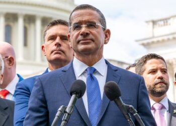 Pierluisi dice que «la lucha por la igualdad no tiene tregua»