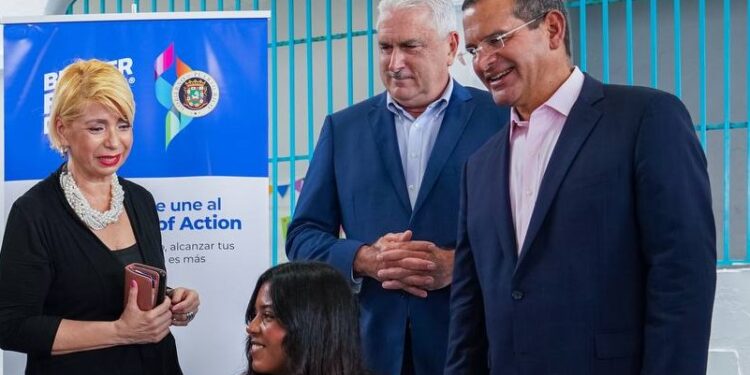 Llaman a estudiantes para solicitar beca federal de estudios universitarios