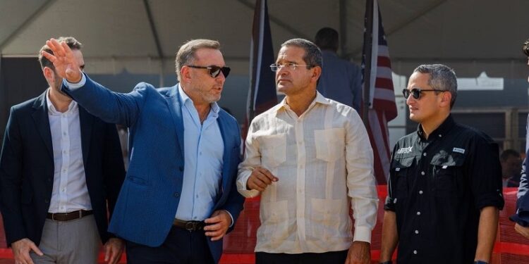 Gobernador anuncia construcción del Hotel Hampton Inn Ponce