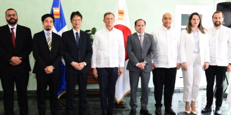 RD y Japón firman acuerdo para la gestión integral de residuos sólidos