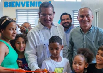 Gobernador inaugura nuevo Centro Educativo Tecnológico en el residencial San Fernando