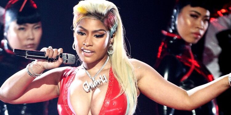 Arrestan a Nicki Minaj en un aeropuerto neerlandés