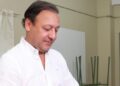 Abel Martínez vota y llama a la ciudadanía a acudir a las urnas