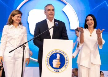 Abel Martínez y Leonel Fernández admiten su derrota en las elecciones, y Abinader jura que no será candidato de nuevo