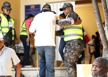 Policía mantiene vigilancia y seguridad en proceso electoral