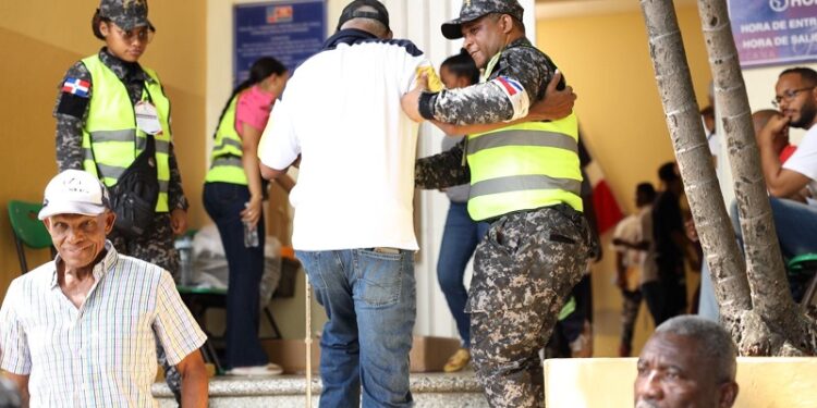 Policía mantiene vigilancia y seguridad en proceso electoral