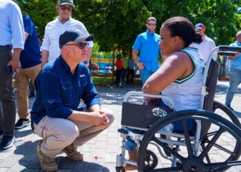 Gobierno lleva ayudas a familias afectadas por las lluvias en Nagua, Las Galeras, Veragua e Imbert