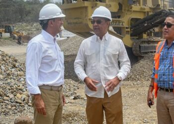 La circunvalación de Baní se entregará en diciembre, anuncia ministro de Obras Públicas