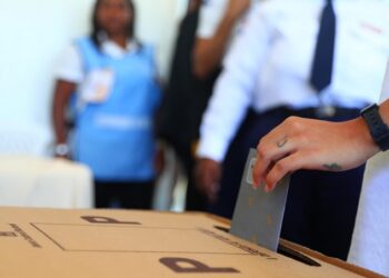 JCE y PGR dan apertura a votaciones en 21 recintos penitenciaros