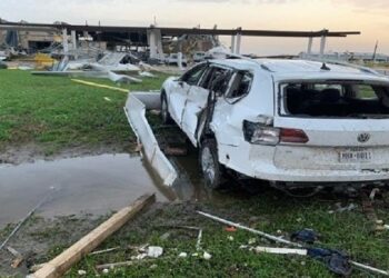 Tormentas dejan destrozos y víctimas fatales al centro de EE.UU.